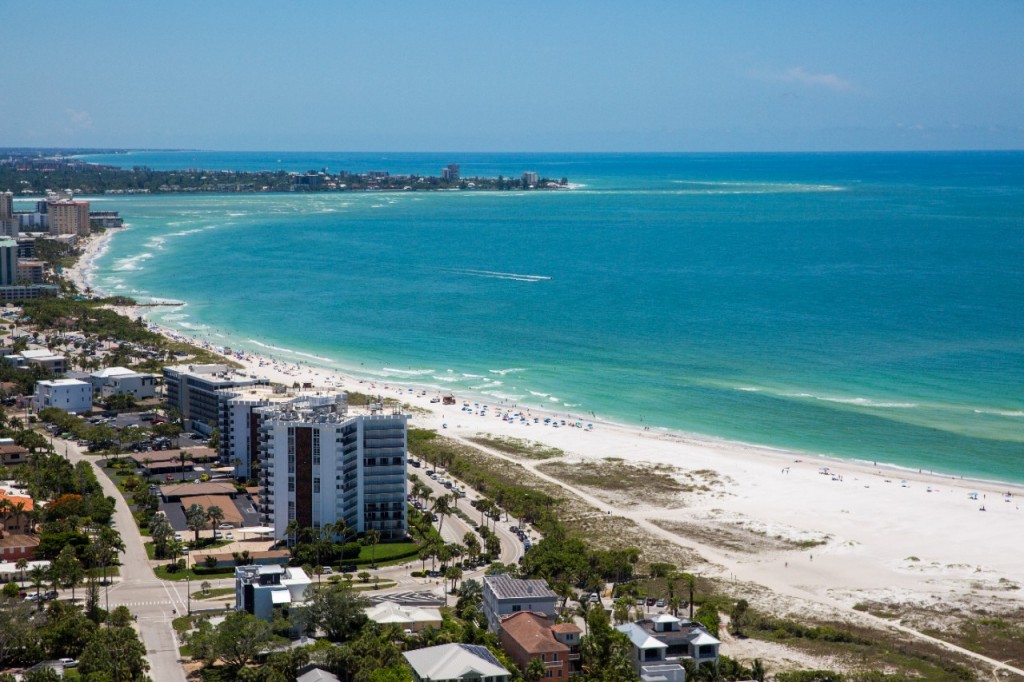Sem restrições, turismo dos EUA pode criar 2 milhões de empregos neste verão boreal 1 SARASOTA BEACH (Chris Zuppa) flórida