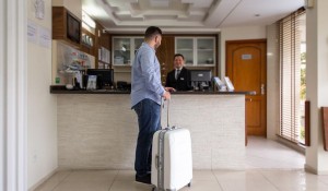 Turismo gera mais de 17,4 mil postos de trabalho em março