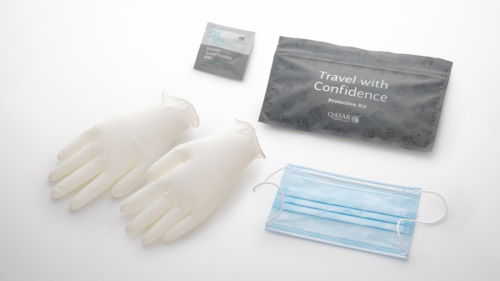 Qatar Airways passa a exigir máscara e escudo facial em voos