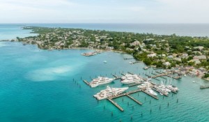 Bahamas tornam obrigatório aquisição de seguro viagem contra Covid-19
