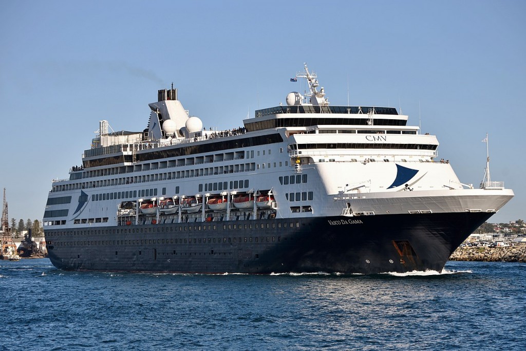 cruise ship work portugal
