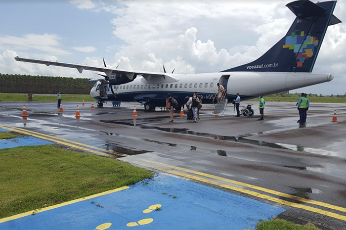 Aeronave da Azul em Teixeira de Freitas (BA)