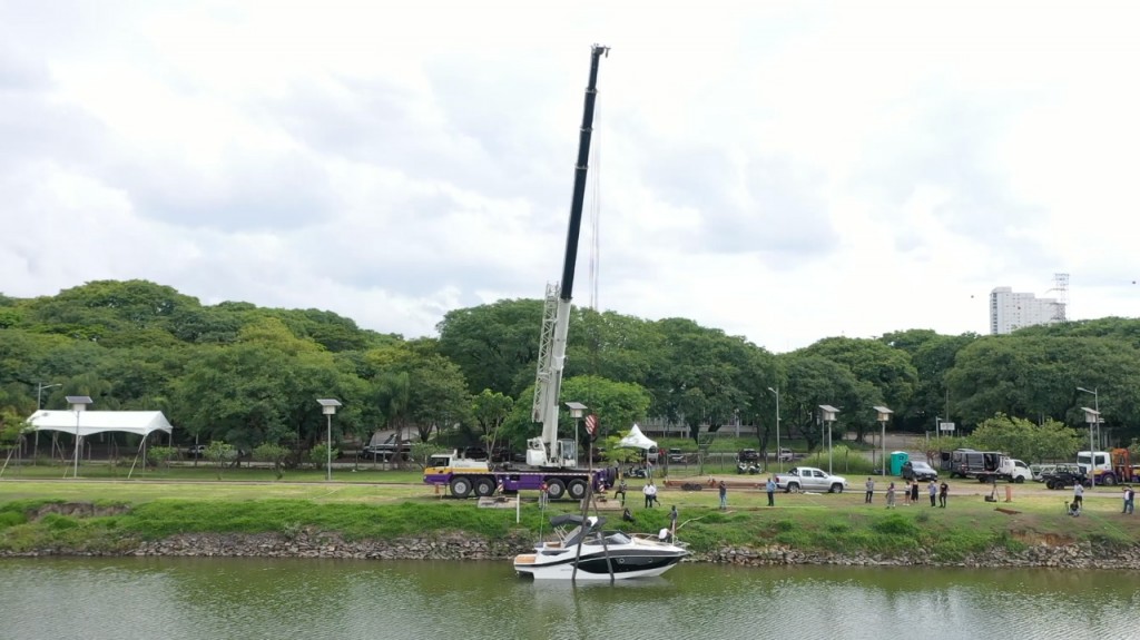 Início da montagem do SP Boat Show 2020