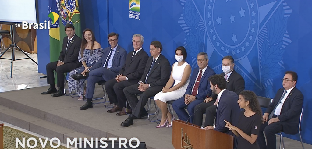 Com presença do presidente Jair Bolsonaro, Gilson Machado toma posse no MTur 2 Posse contou com autoridades e lideranças do trade.