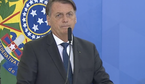 Bolsonaro sanciona lei que aumenta participação da União no FGO do Pronampe