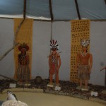 Museu Pataxó. Obras do artista Oiti Pataxó Museu Pataxó. Obras do artista Oiti Pataxó