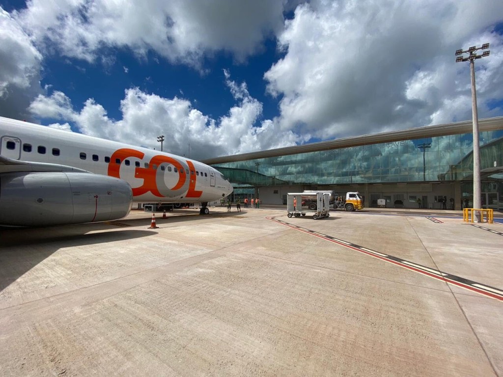 Com novo terminal, Gol passa a operar B737-800 em Cascavel 1 gol