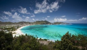 St. Maarten reabre fronteiras com Brasil e América Latina