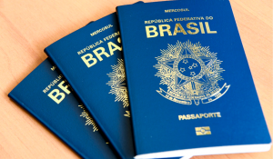 86% dos brasileiros dizem que já não se parecem mais com a foto do passaporte