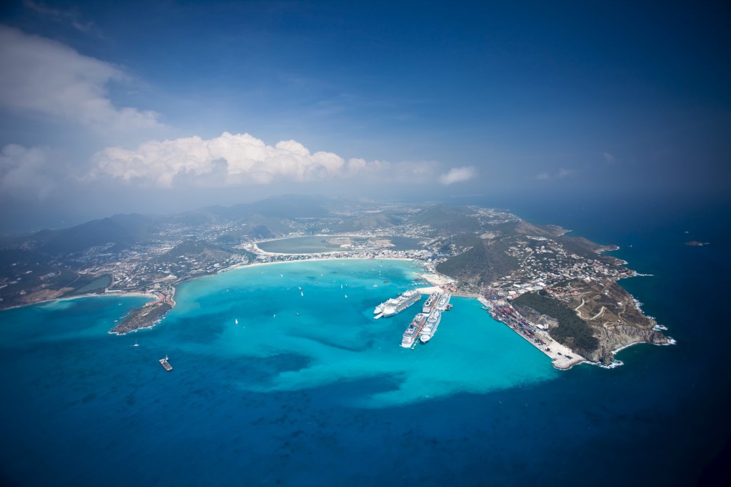St. Maarten deixa de exigir teste de Covid-19 para turistas vacinados st martin maarten