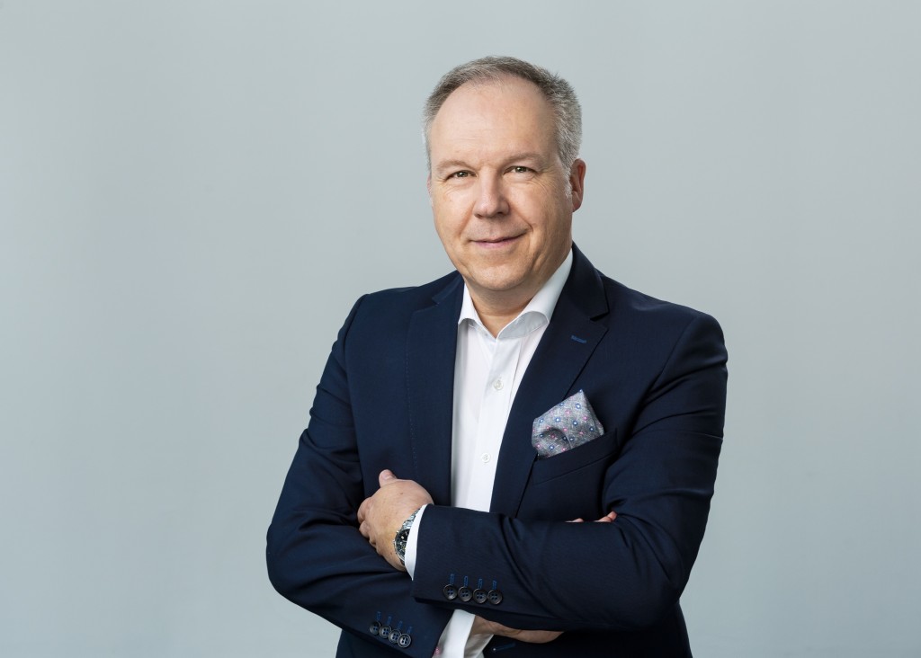 Online pela primeira vez, ITB Berlim tem 3,2 mil expositores 1 Davis Ruetz, diretor da ITB Berlim