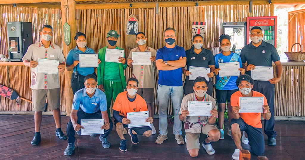 La Torre capacita colaboradores no salvamento aquático e combate a incêndio 1 LuigiRotunnoCapacitacao
