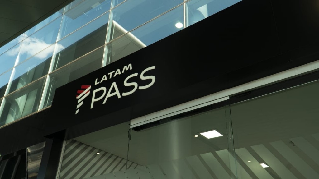 Latam inaugura novo espaço para embarque em Guarulhos 1 unnamed (3)