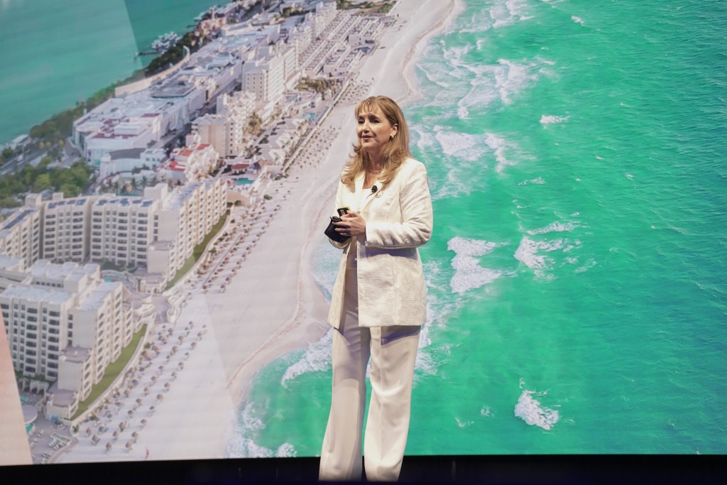 Em cúpula global, CEO do WTTC destaca batalha e resiliência do Turismo na pandemia 1 -1_20210426182258_Opening of WTTCs Global Summit hears praise for private sector%u2019s united approach to building recovery
