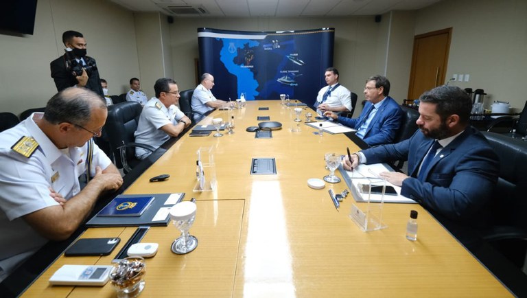 MTur e Marinha debatem parcerias voltadas ao turismo náutico 1 18187d23-87d8-4dfd-aad1-6f6838e1b3a7