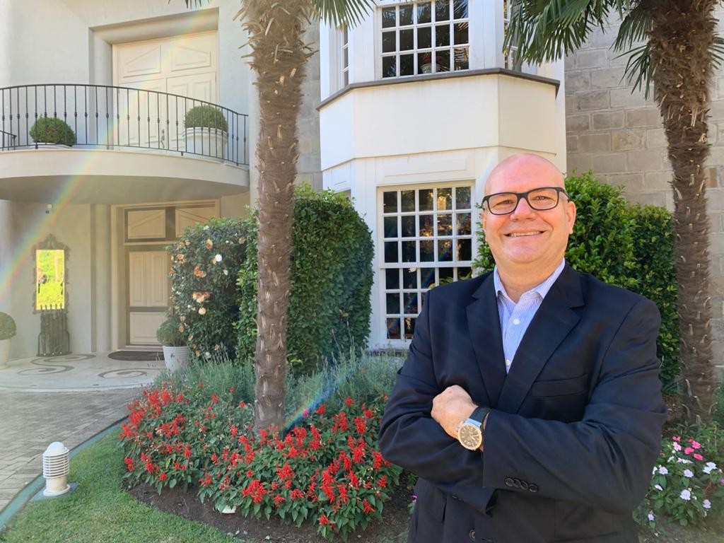 Castelo Saint Andrews contrata ex-CVC como gerente regional Gustavo Hahn - Regional Manager do Castelo Saint Andrews