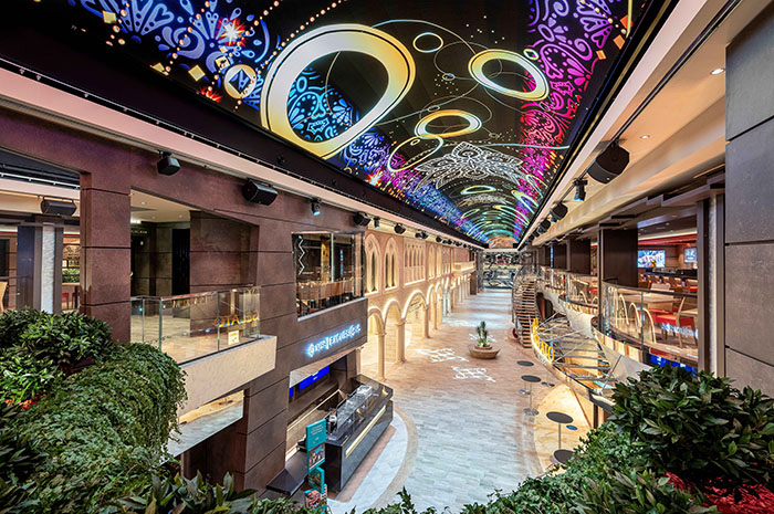 Promenade do MSC Virtuosa
