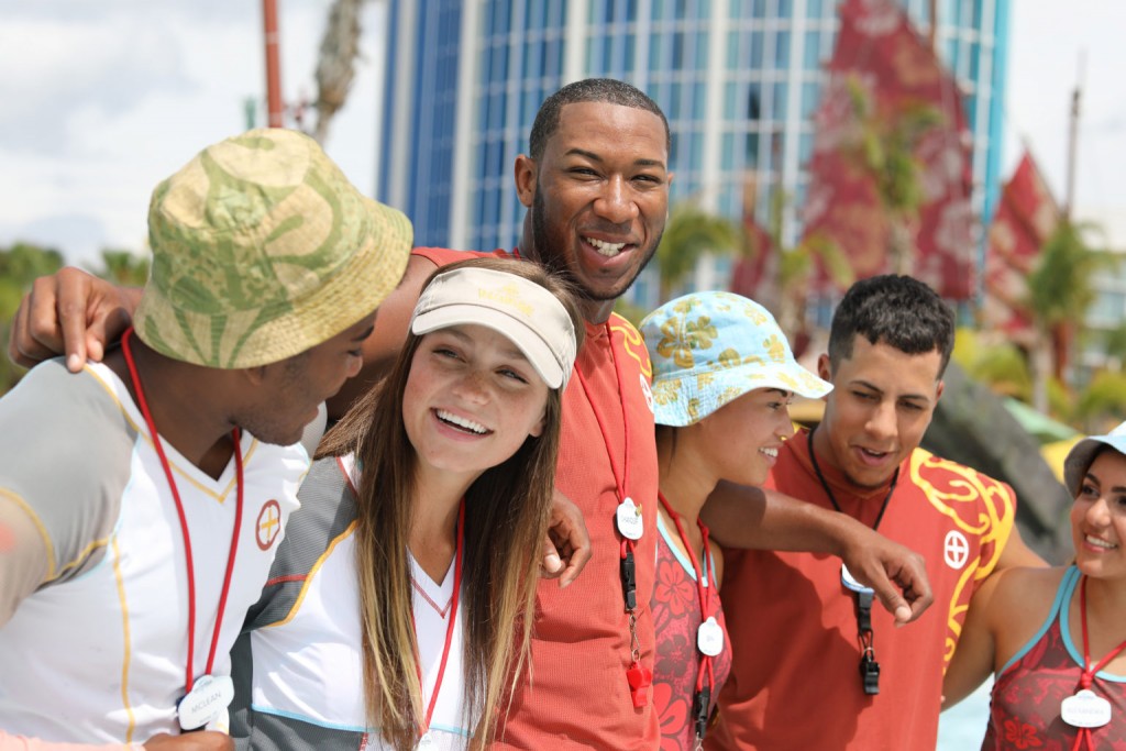 Universal-Orlando-Resort-Hiring-More-Than-2000-Jobs-For-Summer-Positions-1536x1024