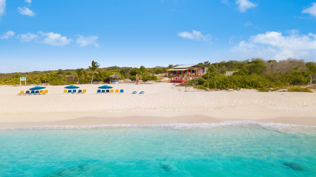 American lança voos diretos entre Miami e Anguilla em dezembro 1 Turistas vacinados poderão visitar Anguilla