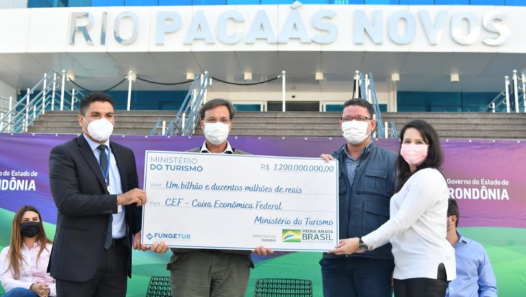 MTur formaliza repasse de R$ 1,2 bilhão à Caixa Econômica para o Fungetur 8127f3c4-97b0-4735-8318-627561aa3e45