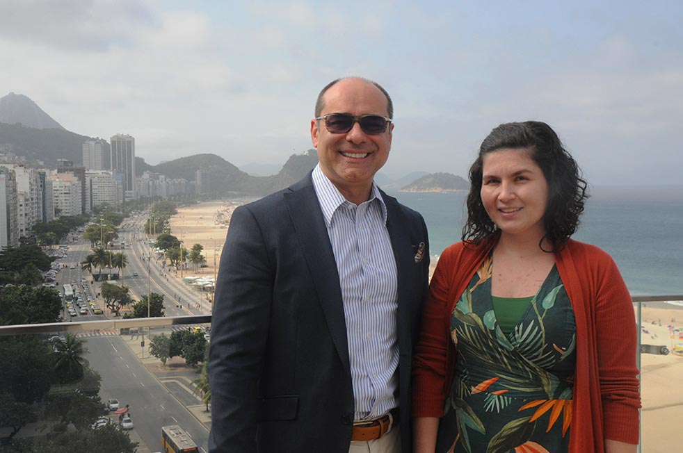Accor e BHG inauguram Mercure Hotel Rio Boutique após retrofit completo; fotos 2 Tomás Ramos, diretor de Asset e Vendas da BHG, e Gabriella Mota, gerente geral do hotel
