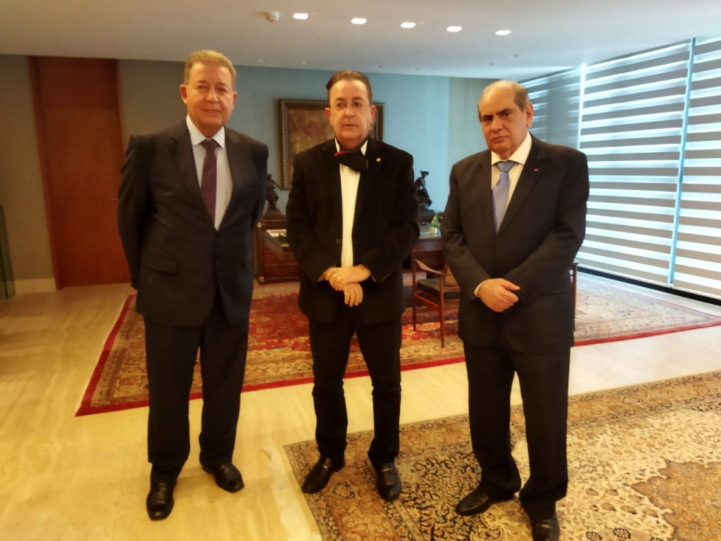 Relator do Projeto de Lei da Reforma Tributária apresenta detalhes das mudanças à FBHA 1 Alexandre Sampaio, Luiz Carlos Motta e José Roberto Tadros