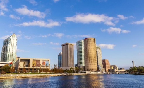 Tampa Bay espera aumento de até 52% no volume de brasileiros até 2027