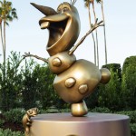 0915ZP 0019DR Disney 50 anos: veja fotos da coleção de esculturas douradas do Magic Kingdom