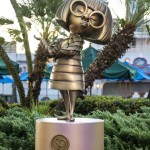 0916ZP 0044DR Disney 50 anos: veja fotos da coleção de esculturas douradas do Magic Kingdom