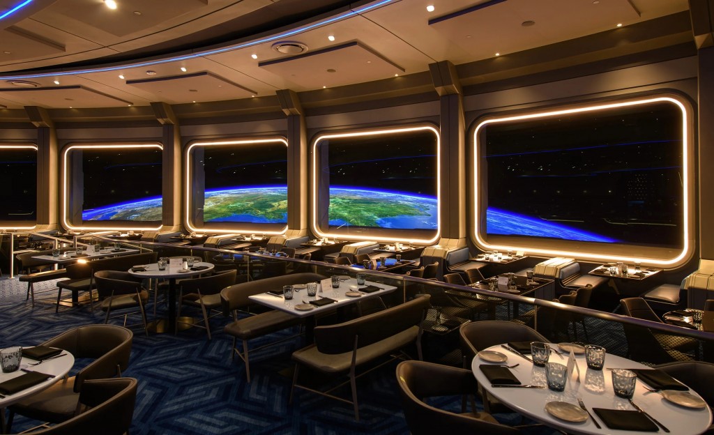 Disney inaugura ‘restaurante espacial’ no Epcot 2 0917ZP_1028TA