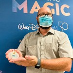 14 Cast members recebem crachás especiais para os 50 anos do Walt Disney World; fotos