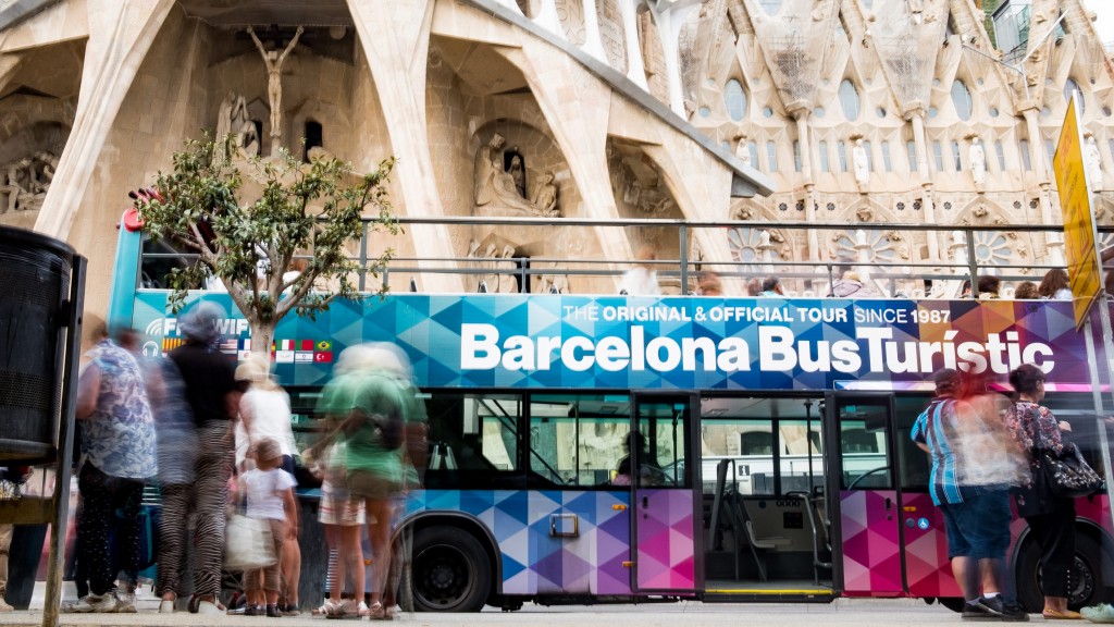 Ministros e chefes de estado vão explorar soluções para a crise turística em evento 1 barcelona