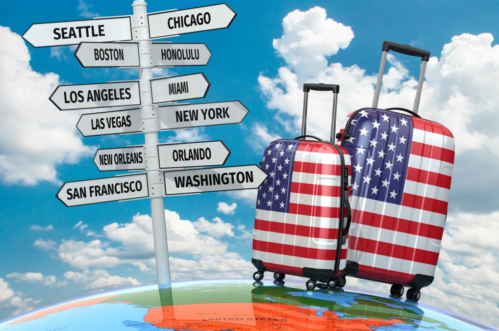 Travel concept. Suitcases and signpost what to visit in USA. 3d