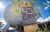 Disney compartilha magia dos 50 anos no Epcot; veja fotos