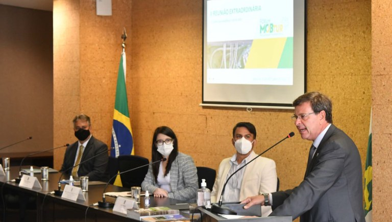 Maior gargalo do turismo brasileiro é o custo da passagem aérea, diz ministro 09006c20-601e-4276-b599-1a8fdd967a6c