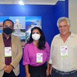 Josué Silva, da Etiópian, junto com Aleksandra Frediani e Newton França, da Newmon Travel