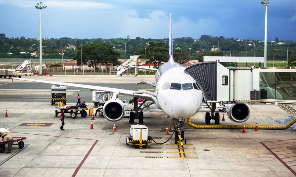 Introdução do A-Jet permitirá economia de até US$ 10 milhões por ano pelas companhias aéreas brasileiras (Foto rmnunes_-istock)