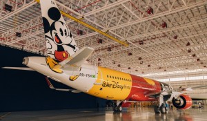 Azul e Disney apresentam primeira aeronave da “Frota mais mágica do mundo”; fotos