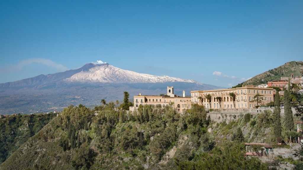 Four Seasons traz representantes de hotéis internacionais para ILTM 1 San Domenico Taormina_053_aspect16x9