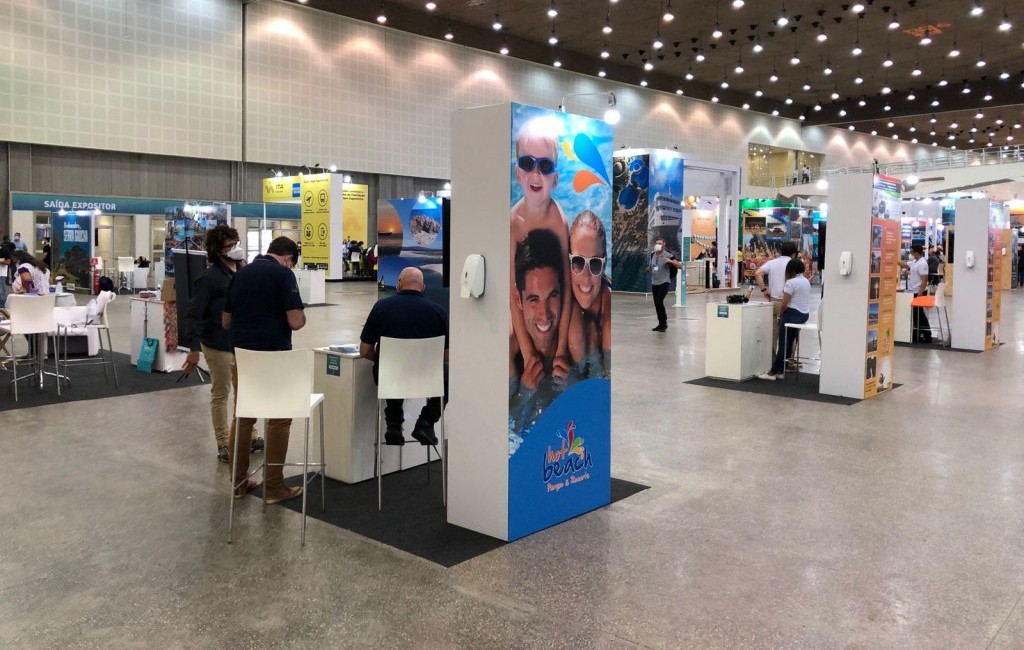 Após Abav Expo, Hot Beach Olímpia confirma presença na Aviesp e Festuris 1 unnamed