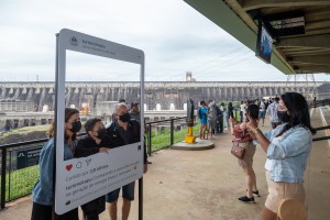 Complexo turístico de Itaipu (PR) tem melhor visitação diária no feriado prolongado