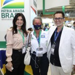 Daniela Gallassini e Zeca Zenner, da Chocotel Gramado, com Mari Masgrau, do M&E