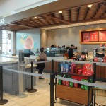 Dockside Inn and Suites conta com Starbucks