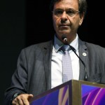 Gilson Machado Neto, ministro do Turismo, durante o seu discurso