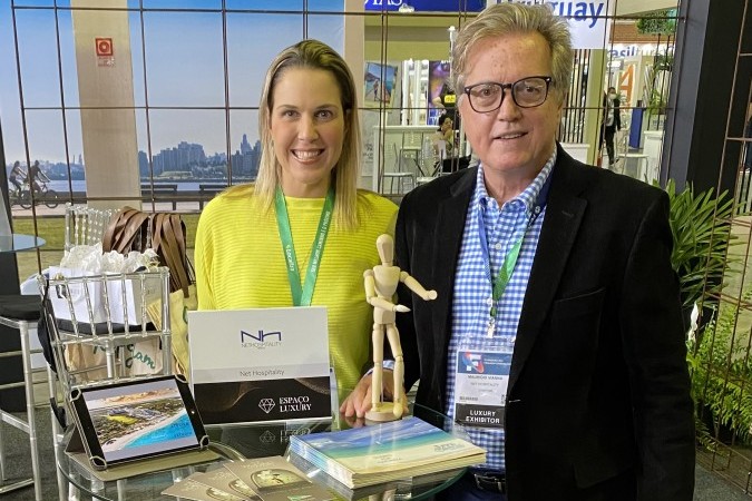 Net Hospitality está no Festuris com Atelier de Hoteles e El Corte Inglês 1 Anna Neiva e Mauricio Vianna, da Net Hospitality