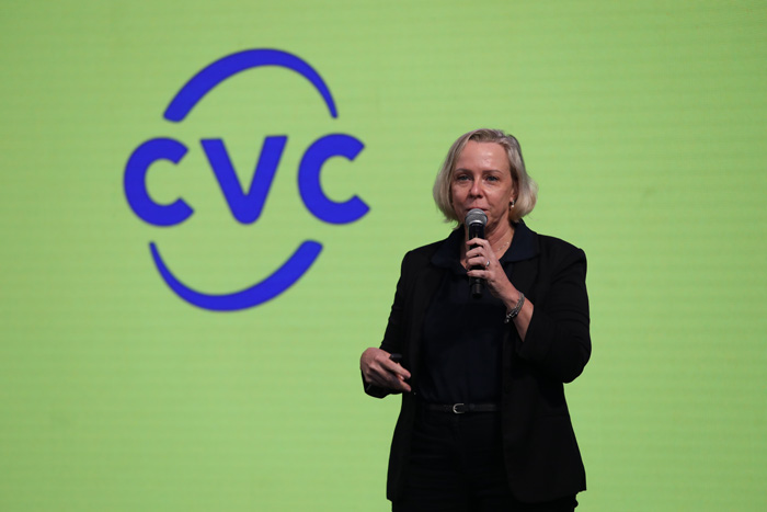 Roadshow M&E: CVC destaca bloqueios e pacotes com 'preços imbatíveis' 2 Mônica Afonso, da CVC Corp