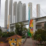 Passarela tem 190m de comprimento, 114m de vão livre e 57m de altura. Mais uma atração turística de Balneário