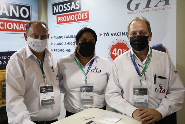 Paulo Queiroz,`Priscila Lima e Celso Tesser, da GTA