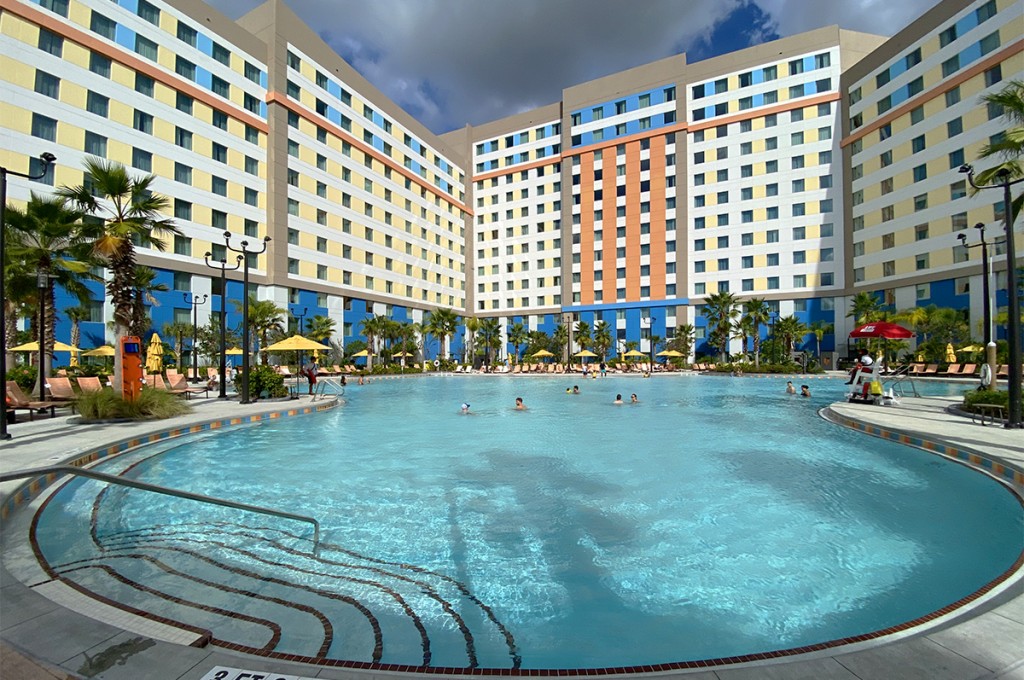 M&E conhece o Dockside Inn, o mais novo hotel econômico da Universal; fotos 2 Piscina do Dockside Inn and Suites da Torre 2
