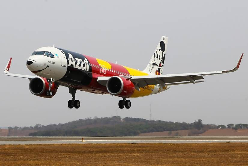 Azul inicia operações da frota 'Mais Mágica do Mundo' em parceria com a Disney 1 azul
